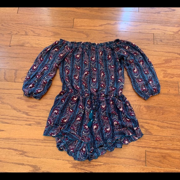 American Eagle Outfitters Pants - American Eagle Off The Shoulder Romper 3/4 Sleeve
